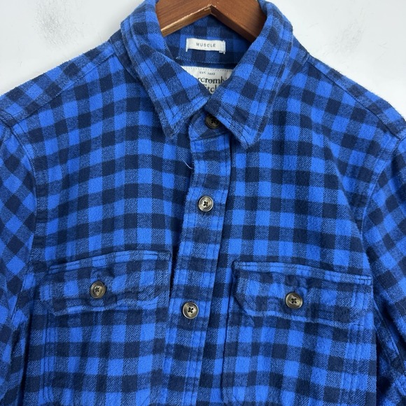 Abercrombie & Fitch Other - Abercrombie & Fitch Flannel Shirt Mens Medium Muscle Fit Blue Navy Buffalo Plaid